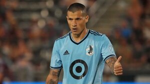 Versus / ¿Qué pasó? Alan Benítez rescindió sorpresivamente con Minnesota United