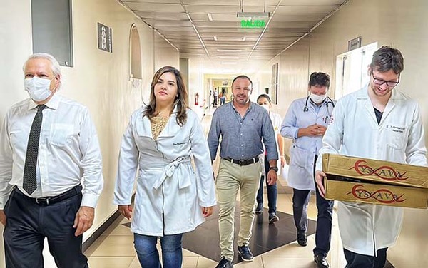 Día de la Mujer Paraguaya: Fundación Tesãi agasaja a pacientes y funcionarias | DIARIO PRIMERA PLANA