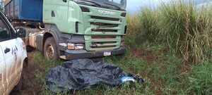 Diario HOY | Camión arrolló a dos menores que iban en moto, uno falleció