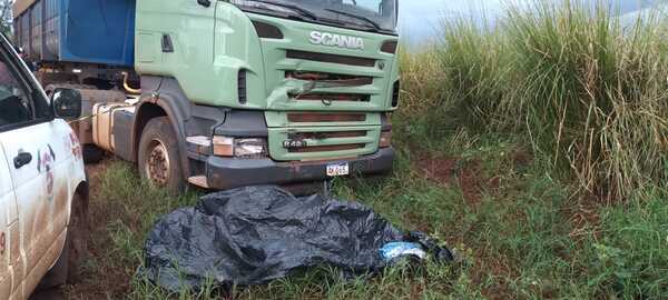 Diario HOY | Camión arrolló a dos menores que iban en moto, uno falleció