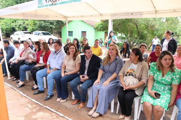 Día de la Mujer Paraguaya: Indert participó de festejos en Misiones