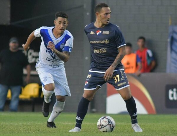 Diario HOY | Nacional no puede ante un Ameliano con 10 jugadores