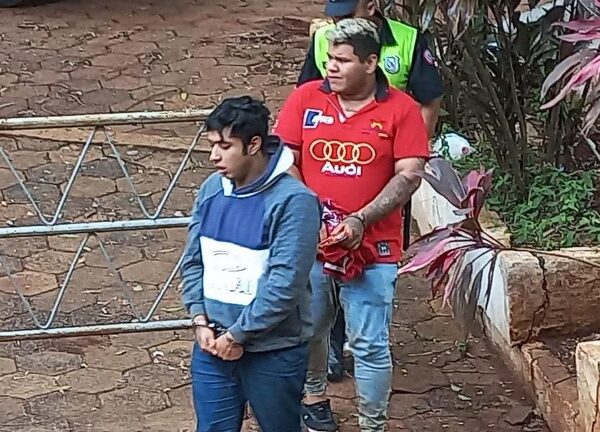 Capturan a dos delincuentes y recuperan moto robada en asalto en Pdte. Franco – Diario TNPRESS