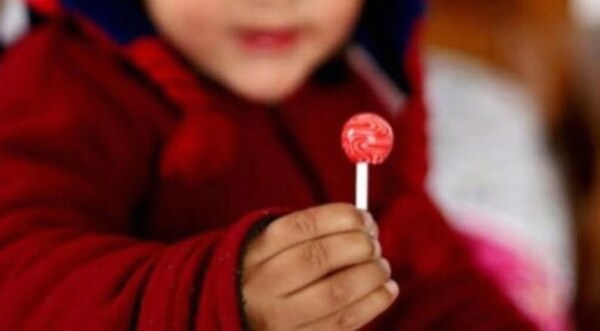Niña muere tras atragantarse con un chupetín en Caaguazú - Noticiero Paraguay