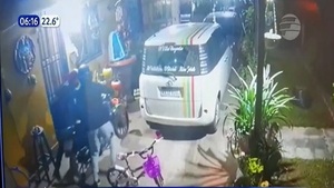 Villa Hayes: Delincuentes ingresan a vivienda y se roban una motocicleta - Noticias Paraguay