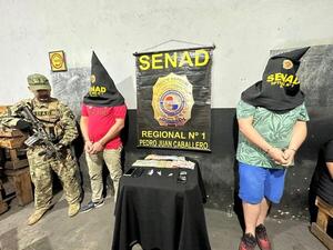 Senad detiene a dos sujetos con drogas en un bar del barrio Guaraní - Radio Imperio