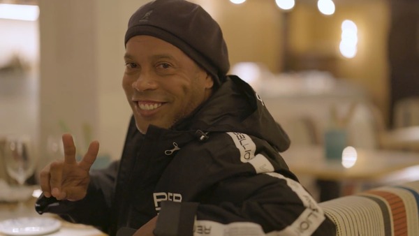 ¡Fichajazo! Ronaldinho jugará en la Kings League de Piqué - Megacadena — Últimas Noticias de Paraguay