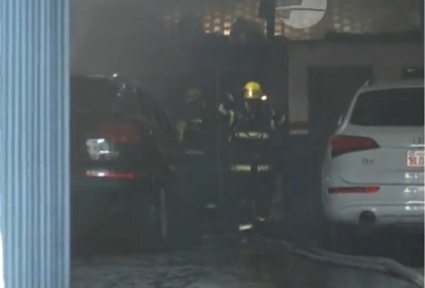 Diario HOY | Incendio en un taller mecánico de Asunción