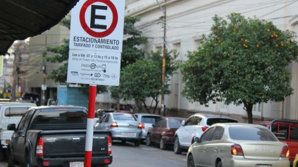Celebran suspensión del estacionamiento tarifado en Asunción - Noticias Paraguay