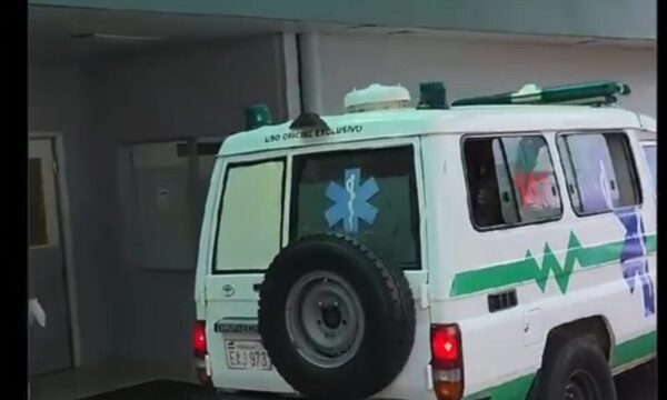 Hieren a poli en un enfrentamiento con campesinos