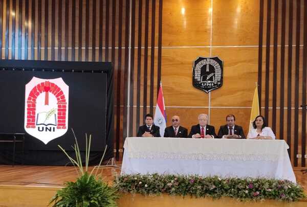 Asumieron nuevas autoridades de la Universidad Nacional de Itapúa