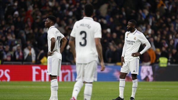 Real Madrid empata y deja en bandeja La Liga al Barcelona