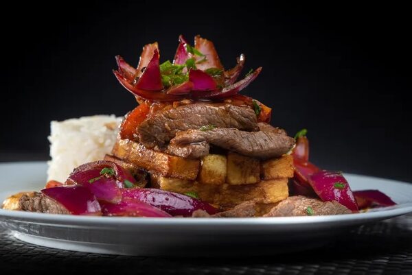 Lomo saltado, un popular plato del Perú - Gastronomía - ABC Color