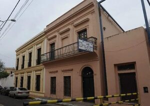 Directora de Turismo y Cultura de Comuna de Asunción aseguró que no habrá despojo de la Casa Mazó al CEPATE - Nacionales - ABC Color