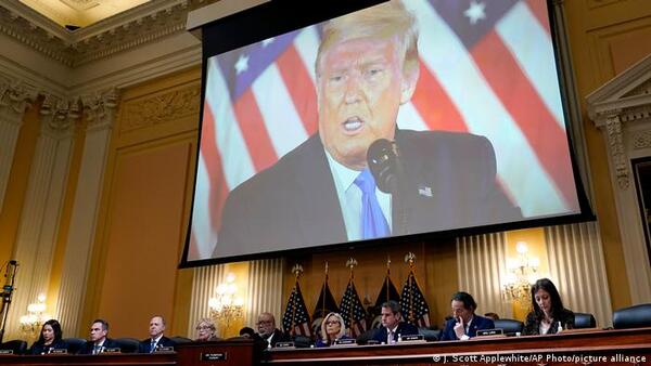 Irán ratifica intención de matar a Donald Trump por muerte de Soleimani