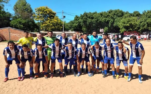 Fútbol aficionado: Tragolta FC celebra en “Chiquito” - Polideportivo - ABC Color
