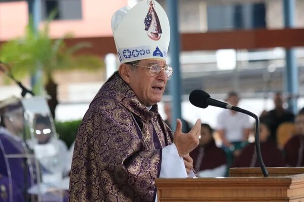 “Nos impresiona la cantidad de suicidios y feminicidios que se presentan todos los días en el Paraguay”, dijo monseñor Valenzuela - Nacionales - ABC Color