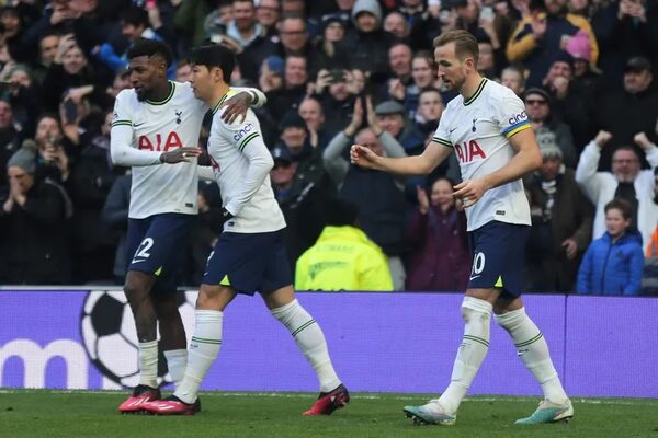 El Tottenham aviva la crisis del Chelsea - Fútbol Internacional - ABC Color