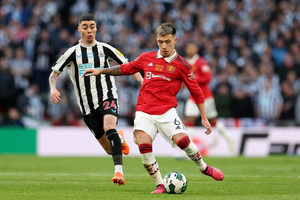 Manchester United a Newcastle de “Miggy” y se consagró campeón de la Copa de la Liga | 1000 Noticias