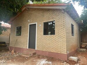 Familias de Villa Elisa en las próximas semanas recibirán viviendas renovadas