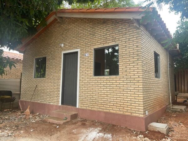 Familias de Villa Elisa en las próximas semanas recibirán viviendas renovadas
