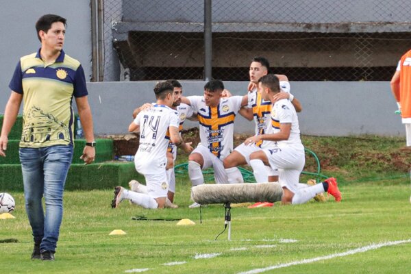Trinidense goleó a General Caballero de JLM y ratificó su buen momento | 1000 Noticias