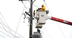 La Nación / Ande reparó a nivel país 542 alumbrados y montó 73 transformadores nuevos