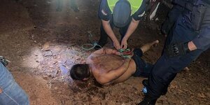 Vecinos molieron a golpes a hombre que los habría amenazado, decía que era del PCC
