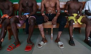 (VIDEO) Al menos 19 heridos por explosión en evento deportivo en Camerún