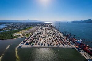 Empresas optan por Puerto de Paranaguá como alternativa al peaje fluvial argentino - Empresariales - ABC Color