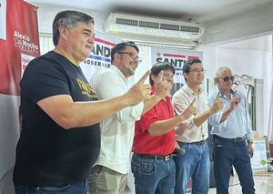 Dirigencia de Franco ofrece pleno respaldo a las candidaturas de Tiki y Landy Torres - La Clave