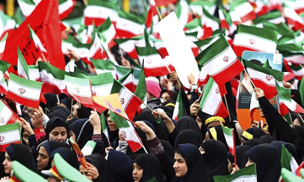 Envenenaron a cientos de alumnas para que cierren las escuelas de mujeres en Irán - OviedoPress
