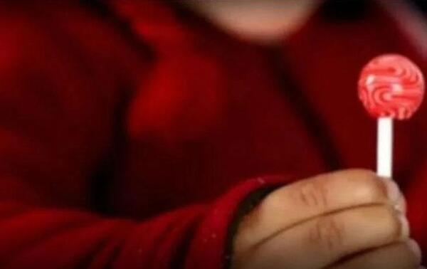 Chupetines y caramelos duros son potencialmente mortales para niños pequeños | 1000 Noticias