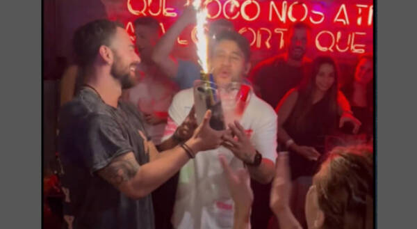 [VIDEO] El festejo privé de "Tito" Torres por sus 32 pirulos