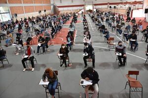 Becas Itaipu: Este miércoles se publica lista de postulantes habilitados para el examen - La Clave