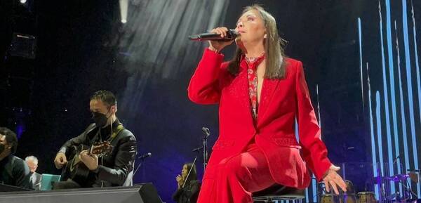 [VIDEO] En medio de abucheos, Ana Gabriel anunció su retiro