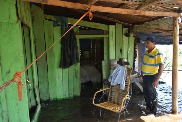 Afectados por inundación claman por asistencia - Nacionales - ABC Color