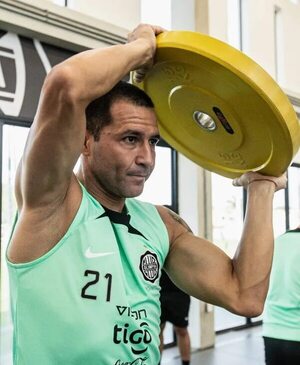 Antolín, opción para el clásico en Olimpia - Fútbol - ABC Color