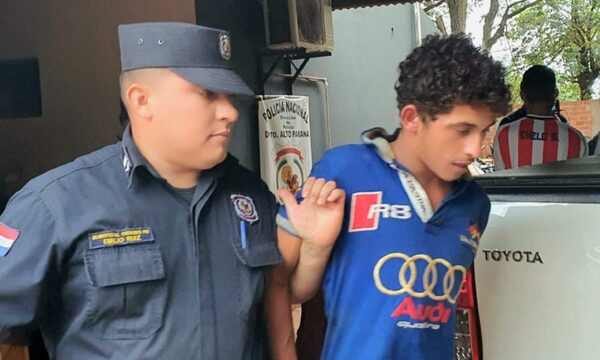 Atrapan a un motochorro tras asaltoy persecución en Presidente Franco – Diario TNPRESS