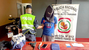 Cae motochorro que acababa de cometer una seguidilla de asaltos en Franco - La Clave
