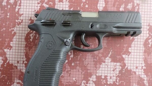 Militar olvidó su mochila con arma reglamentaria en el micro