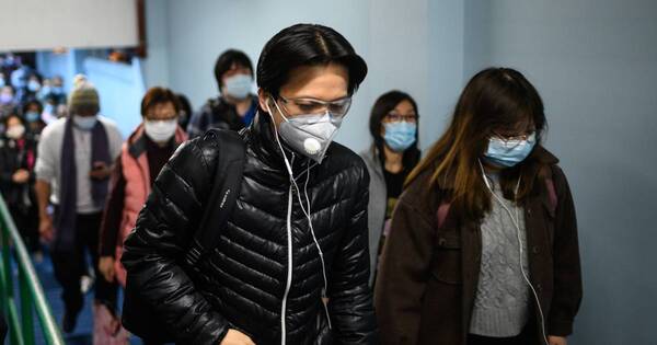 La Nación / Hong Kong suprime uso obligatorio de tapabocas casi mil días después