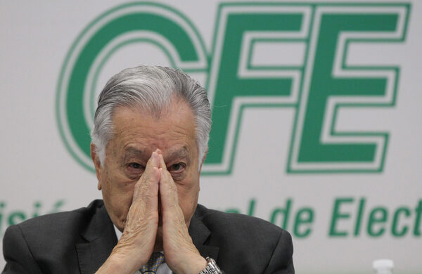 Eléctrica estatal mexicana CFE pierde 2.162 millones de dólares en 2022 - MarketData
