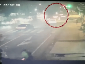 Motociclista muere arrollado tras caer al asfalto en Capiatá · Radio Monumental 1080 AM
