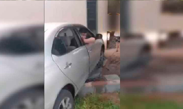 Policías en estado de ebriedad chocan contra las rejas de una casa en Luque - OviedoPress
