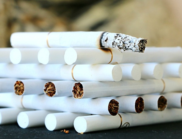 Ejecutivo aumenta a 22% el impuesto selectivo al consumo de tabaco: prevé recaudar US$ 4,8 millones más para financiar PGN 2023 - Revista PLUS