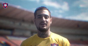 Versus / "Les invito a llenar esta cancha": Jean Fernandes pide el apoyo de la hinchada de Cerro en Copa