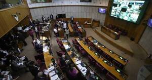 La Nación / Senadores seguirán con sesiones híbridas en “consideración” a campañas políticas