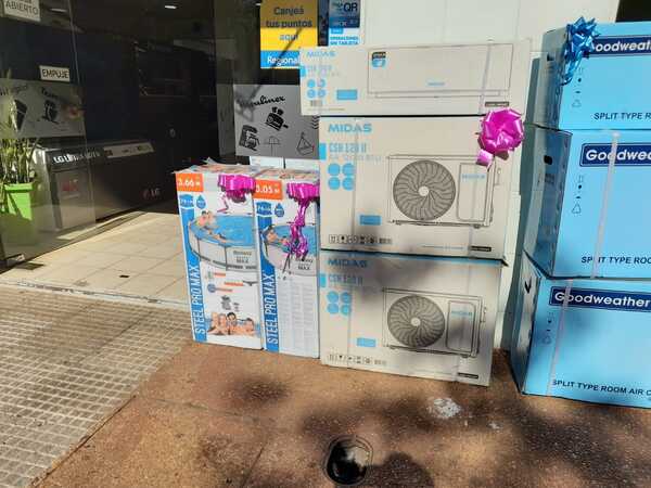 Paseo Repsur con ofertas imperdibles en piletas