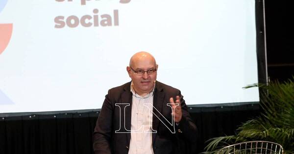 La Nación / La informalidad laboral en Paraguay llega al 70%, afirma exministro